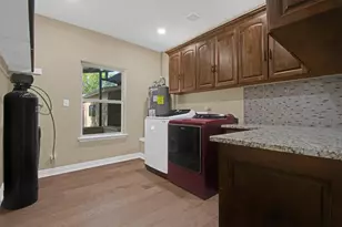 2247 Old Hwy 20, McDade, TX 78650 - Photo 27