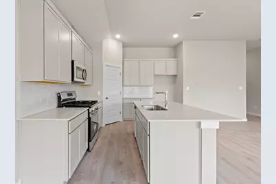 117 Malibu, Hutto, TX 78634 - Photo 11