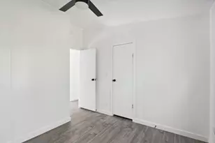 462 Texas Oak Dr, Cedar Creek, TX 78612 - Photo 17