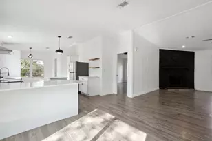 462 Texas Oak Dr, Cedar Creek, TX 78612 - Photo 19