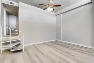 5918 Lago Vista Way, Lago Vista, TX 78645 - Photo 11