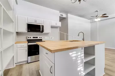 5918 Lago Vista Way #D33, Lago Vista, TX 78645 - Photo 9