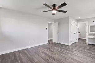 2719 Post Oak Rd, Webberville, TX 78653 - Photo 13