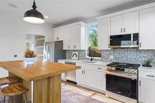 5506 Peppertree Pkwy, Austin, TX 78744 - Photo 5