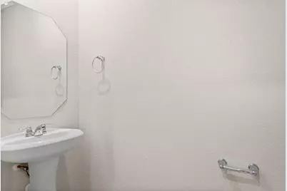 108 Woodrow Lane, Liberty Hill, TX 78642 - Photo 17