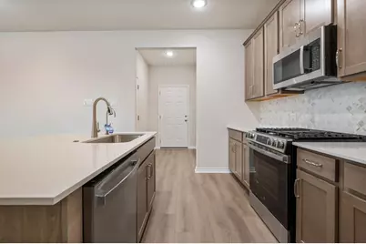 108 Woodrow Lane, Liberty Hill, TX 78642 - Photo 7