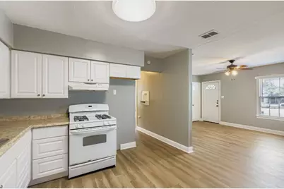 700 W Saint Johns Avenue, Austin, TX 78752 - Photo 7