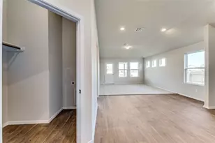 147 Shugart St, San Marcos, TX 78666 - Photo 5