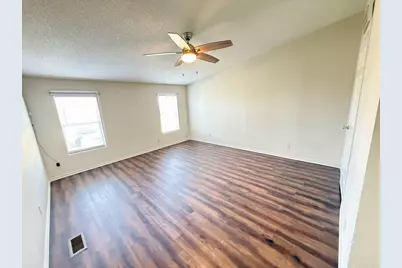 2709 County Road 463, Elgin, TX 78621 - Photo 17