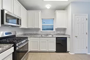 3621 Bratton Heights Dr, Austin, TX 78728 - Photo 7