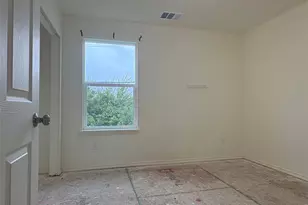 350 Debus Dr, Taylor, TX 76574 - Photo 17