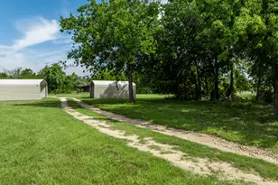 199 Apache Springs Rd, Briggs, TX 78608 - Photo 31