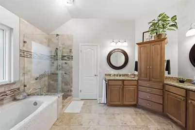 11213 Savin Hill Lane, Austin, TX 78739 - Photo 19