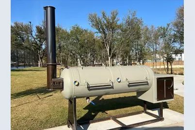 137 Two Bits Lane, Elgin, TX 78621 - Photo 23