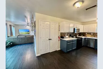 755 River Road #1411, San Marcos, TX 78666 - Photo 3