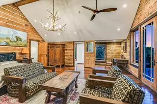 601 Crystal Creek Dr, Austin, TX 78746 - Photo 17