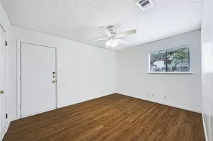 4713 Sagebrush Trail, Austin, TX 78745 - Photo 13