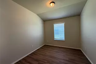 228 Altamont St, Hutto, TX 78634 - Photo 3