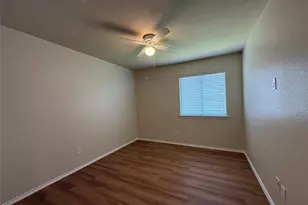 228 Altamont St, Hutto, TX 78634 - Photo 9