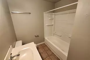 2714 Whitis Ave, Austin, TX 78705 - Photo 19