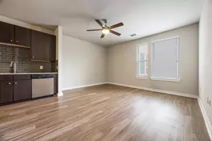 1900 Barton Springs Rd, Austin, TX 78704 - Photo 11