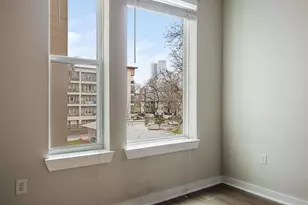 1900 Barton Springs Rd, Austin, TX 78704 - Photo 17