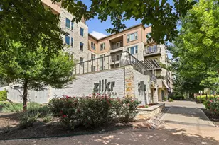 1900 Barton Springs Rd, Austin, TX 78704 - Photo 27