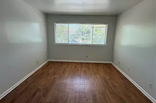 1212 W 13th St, Austin, TX 78703 - Photo 3
