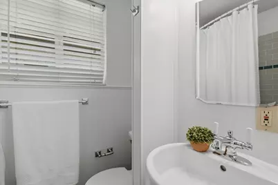 1723 E 38th Street, Austin, TX 78722 - Photo 25