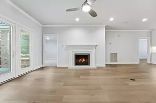 28 Tournament Way, The Hills, TX 78738 - Photo 13