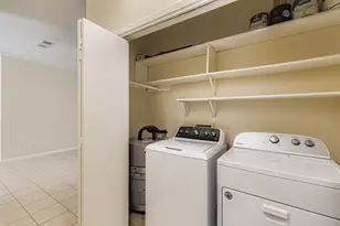 708 Graham Pl, Austin, TX 78705 - Photo 9