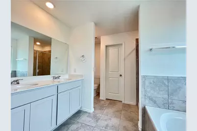 118 Canley Loop, Hutto, TX 78634 - Photo 19