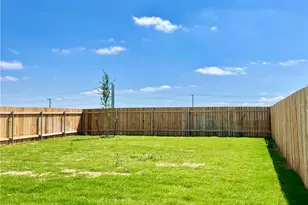 118 Canley Loop, Hutto, TX 78634 - Photo 33