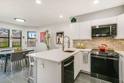 2001 Parker Lane S #107, Austin, TX 78741 - Photo 3