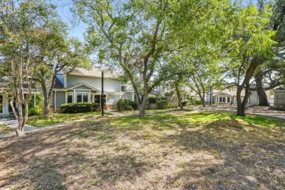 2001 Parker Lane S #107, Austin, TX 78741 - Photo 27