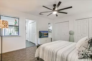 2001 Parker Ln S, Austin, TX 78741 - Photo 17