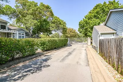 2001 Parker Lane S #107, Austin, TX 78741 - Photo 25