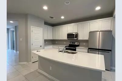 125 Kellys Heroes Way, Jarrell, TX 76537 - Photo 11