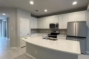 125 Kellys Heroes Wy, Jarrell, TX 76537 - Photo 11