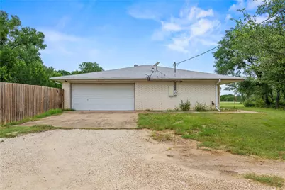 8827 E Highway 190 E, Lampasas, TX 76550 - Photo 3