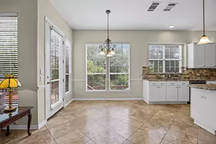 10648 Bramblecrest Dr, Austin, TX 78726 - Photo 11