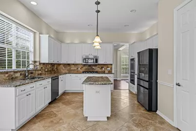 10648 Bramblecrest Drive, Austin, TX 78726 - Photo 7