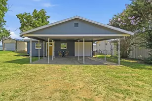 819 Lakeshore Loop, Tow, TX 78672 - Photo 31