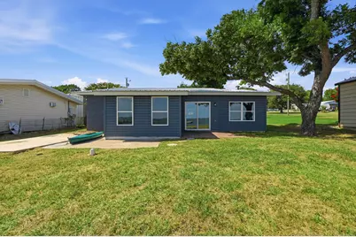 819 Lakeshore Loop, Tow, TX 78672 - Photo 29
