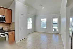5833 Zachary Scott St, Austin, TX 78747 - Photo 7