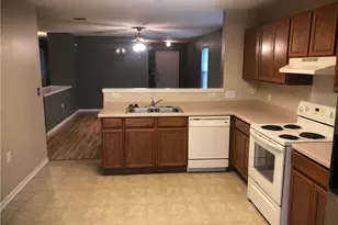 2105 Tranquilo Trail, Austin, TX 78744 - Photo 9