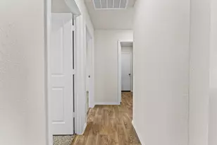 401 Wild Goose Dr, Luling, TX 78648 - Photo 9