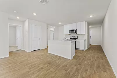 401 Wild Goose Drive, Luling, TX 78648 - Photo 5