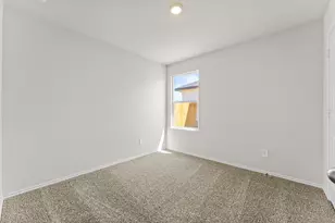 401 Wild Goose Dr, Luling, TX 78648 - Photo 7