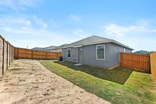 401 Wild Goose Dr, Luling, TX 78648 - Photo 25